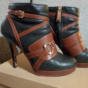 Cole Haan Carolyn Ankle Boot, size 9.5